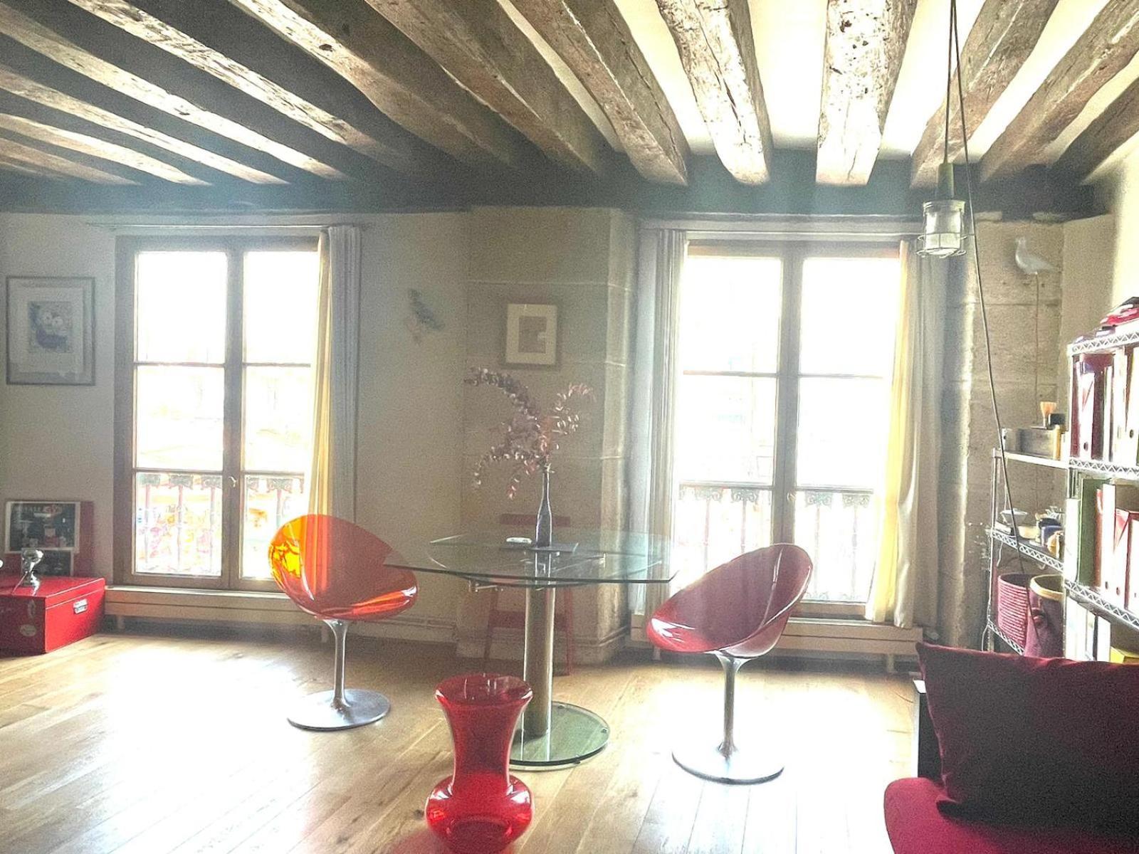 Appartement Saint-paul Le Marais Parijs